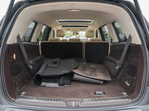 Used 2019 Mercedes-Benz GLS 450 4MATIC image 10