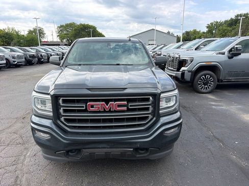 Used 2019 GMC Sierra 1500 Limited w/ Elevation Edition AWD/4WD image 3