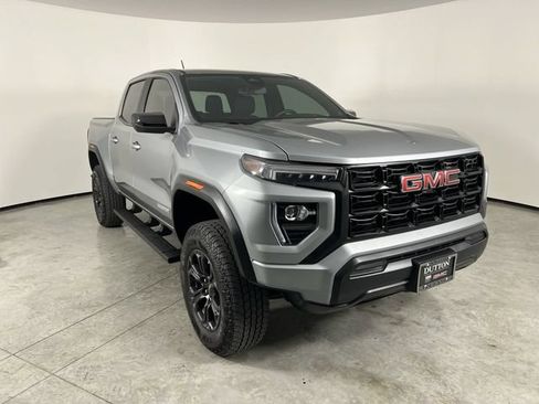 Used 2024 GMC Canyon Elevation w/ Trailering Package RWD image 2