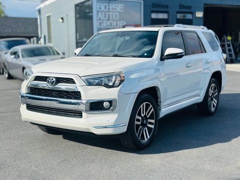 Used 2015 Toyota 4Runner Limited AWD/4WD image 3