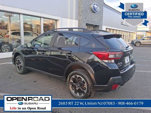 Certified 2023 Subaru Crosstrek 2.0i image 6