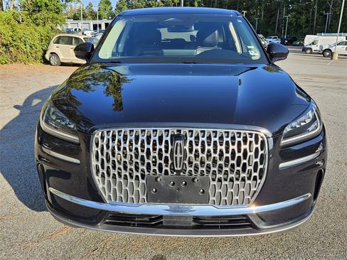 Used 2023 Lincoln Corsair AWD image 2