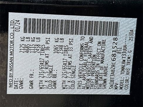 Used 2024 Nissan Rogue S image 29