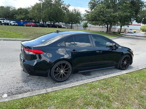 Used 2020 Toyota Corolla LE FWD image 6