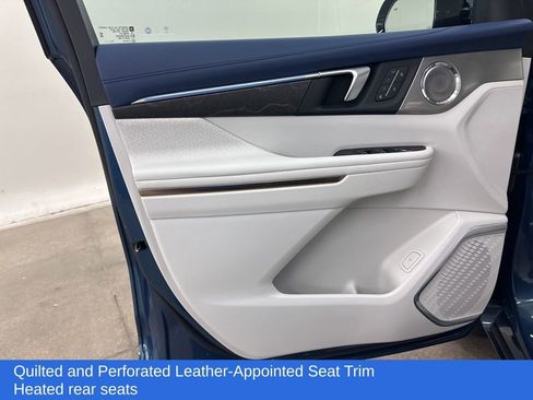 Used 2025 Buick Enclave Avenir w/ Super Cruise Package image 34