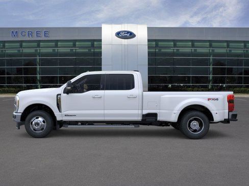 New 2026 Ford F350 Lariat AWD/4WD image 3