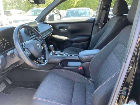 Used 2024 Honda HR-V Sport image 14