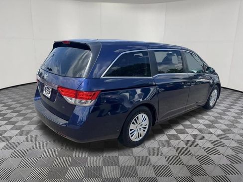 Used 2015 Honda Odyssey LX image 5