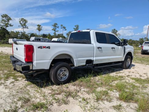Used 2023 Ford F350 XL w/ XL Chrome Package AWD/4WD image 4