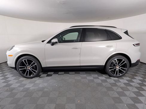 New 2026 Porsche Cayenne AWD/4WD image 2