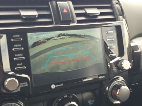 Used 2022 Toyota 4Runner TRD Off-Road Premium w/ Moonroof Package image 31