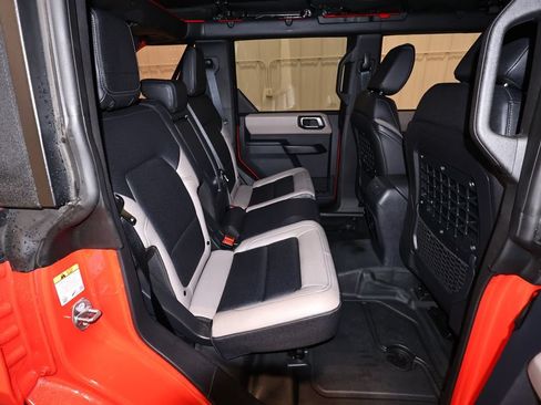 Used 2024 Ford Bronco Big Bend AWD/4WD image 17