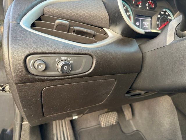 Used 2024 Chevrolet Malibu LT FWD image 29