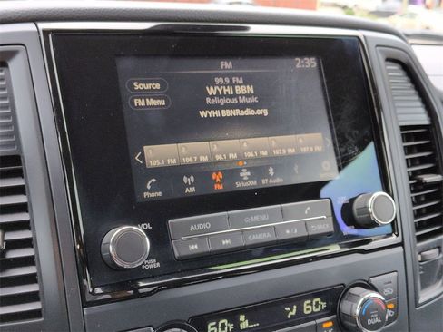 Used 2024 Nissan Titan SV w/ SV Convenience Package image 12