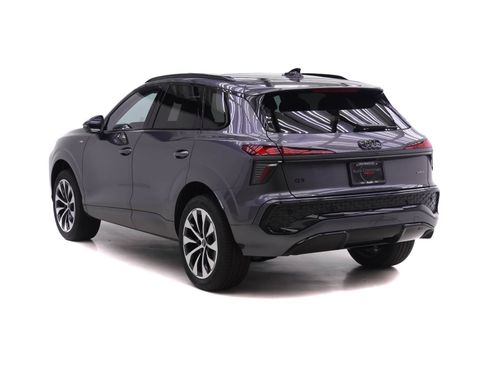 New 2026 Audi Q3 quattro 2.0T AWD/4WD image 5