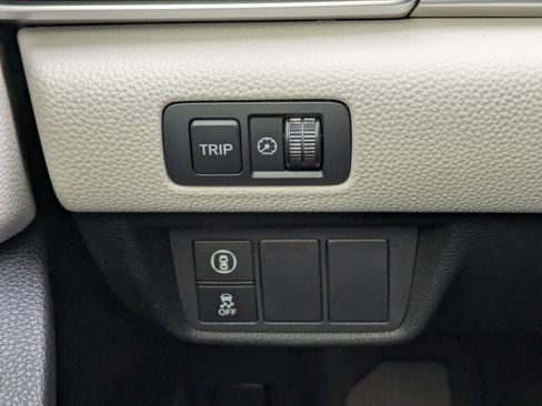 Used 2020 Honda Accord EX image 32