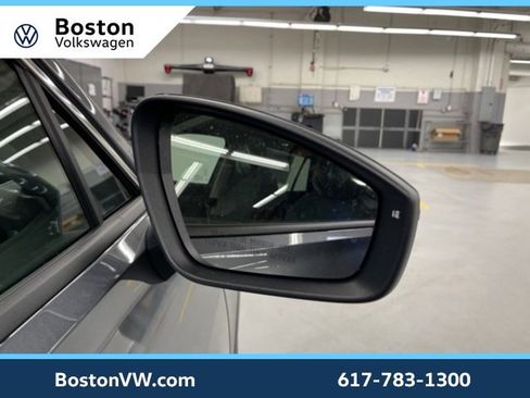 New 2026 Volkswagen Tiguan SE image 14