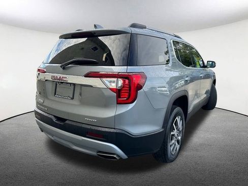 Used 2023 GMC Acadia SLE w/ Driver Convenience Package image 16
