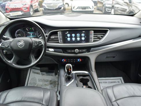 Used 2018 Buick Enclave Premium w/ Trailering Package AWD/4WD image 11