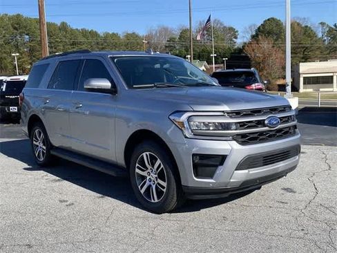 New 2024 Ford Expedition XLT image 5