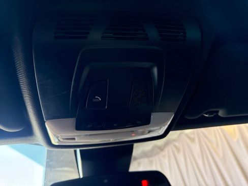 Used 2016 BMW M3 RWD image 25