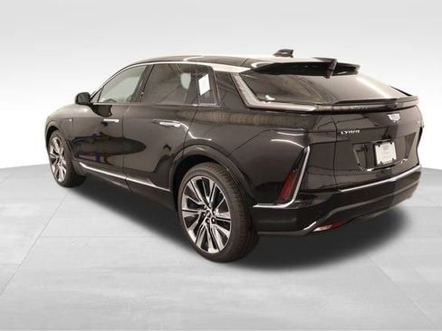 New 2026 Cadillac Lyriq Signature Luxury image 3
