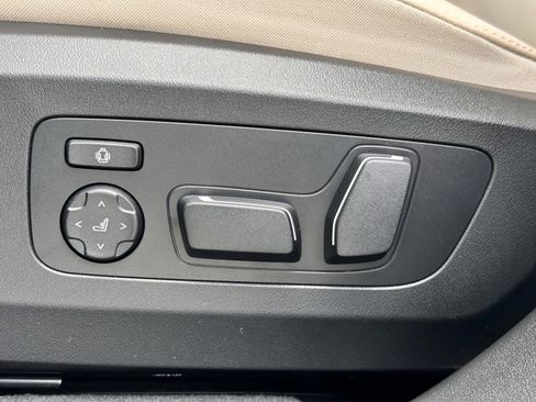 Used 2026 BMW X3 xDrive30 w/ Convenience Package image 21