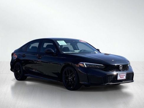 Used 2025 Honda Civic Sport image 12