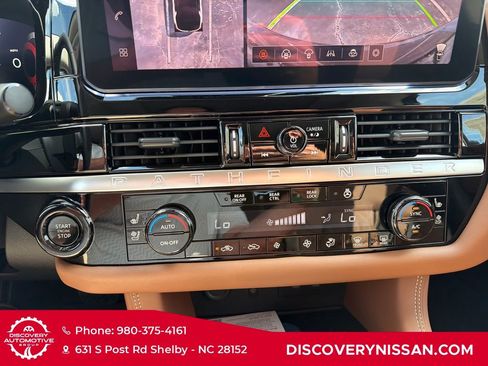 New 2026 Nissan Pathfinder Platinum AWD/4WD image 19