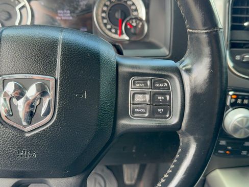 Used 2017 RAM 1500 Sport w/ Black Ram 1500 Sport Group AWD/4WD image 19