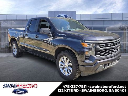 Used 2022 Chevrolet Silverado 1500 Custom RWD image 1