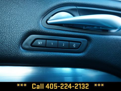 Used 2025 Cadillac XT4 Premium Luxury AWD/4WD image 30