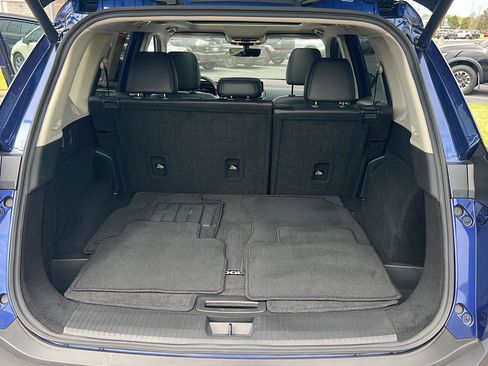 Used 2023 Nissan Rogue Platinum w/ Platinum Premium Package image 37