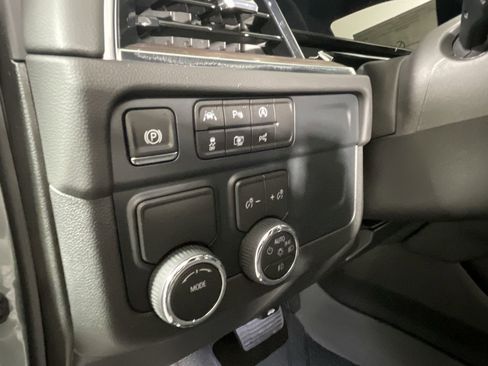 New 2026 Chevrolet Suburban LT w/ Comfort Package image 69