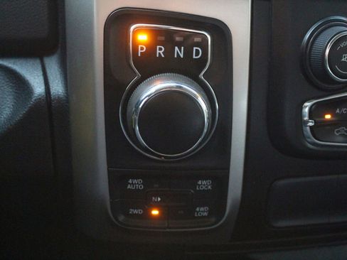 Used 2018 RAM 1500 Big Horn AWD/4WD image 14