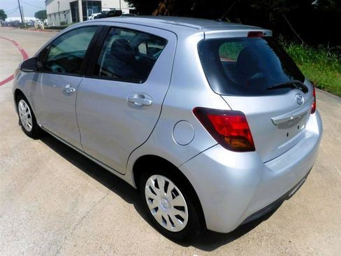 Used 2015 Toyota Yaris L FWD image 12