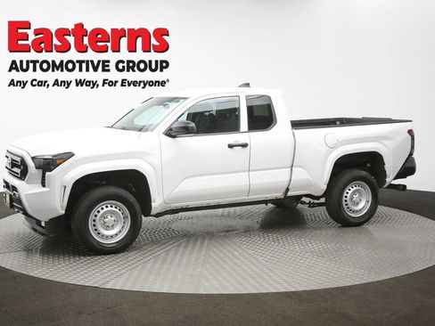Used 2024 Toyota Tacoma SR image 54