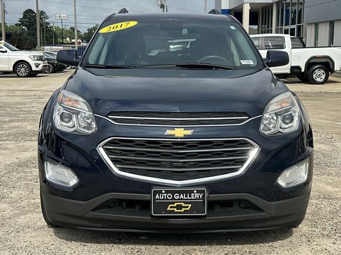 Certified 2017 Chevrolet Equinox LT FWD image 2
