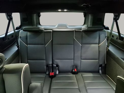 New 2026 Cadillac Escalade ESV Sport AWD/4WD image 26