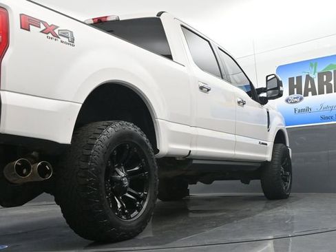 Used 2018 Ford F250 Platinum w/ Platinum Ultimate Package image 21