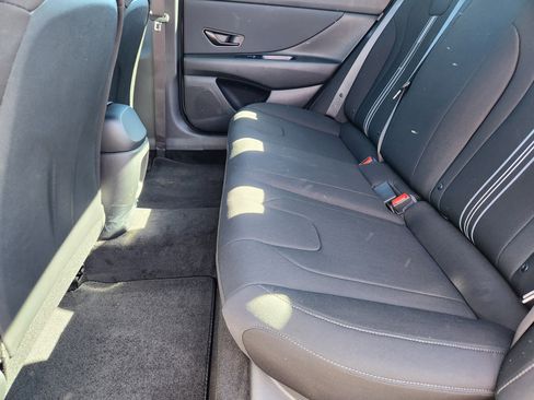 New 2025 Hyundai Elantra Sport image 10