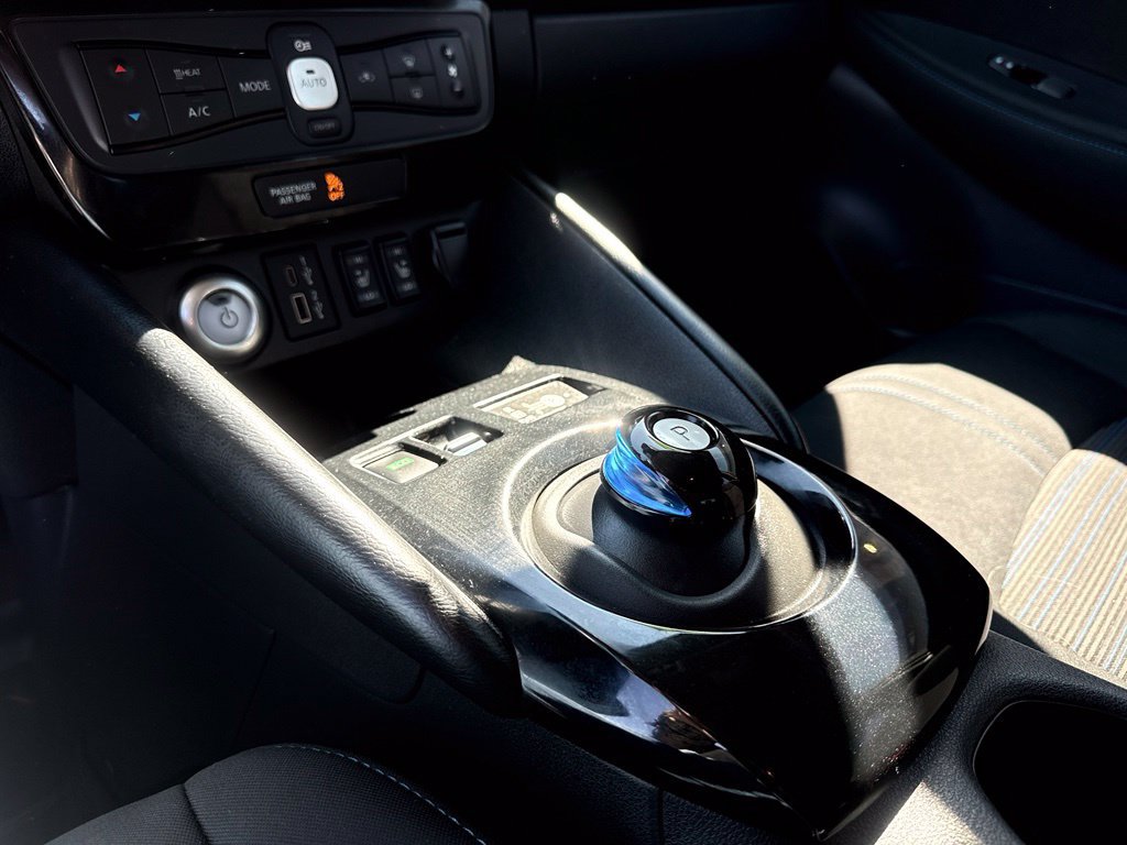 Used 2024 Nissan Leaf SV Plus FWD image 23