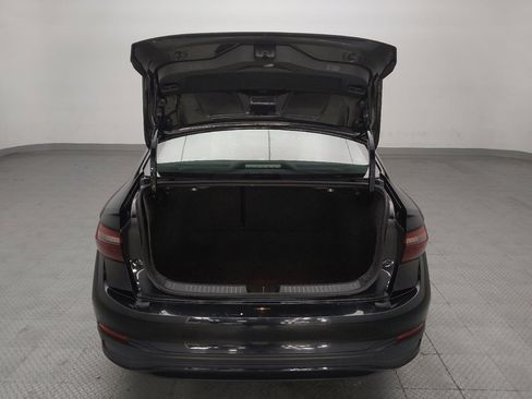 Used 2024 Volkswagen Jetta SE FWD image 29