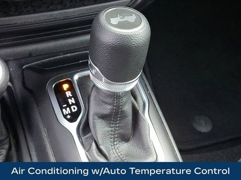 Used 2020 Jeep Wrangler Unlimited Sport AWD/4WD image 11