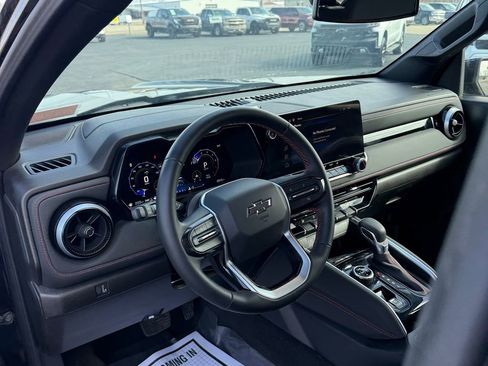 Used 2024 Chevrolet Colorado Z71 w/ Z71 Convenience Package 2 image 33