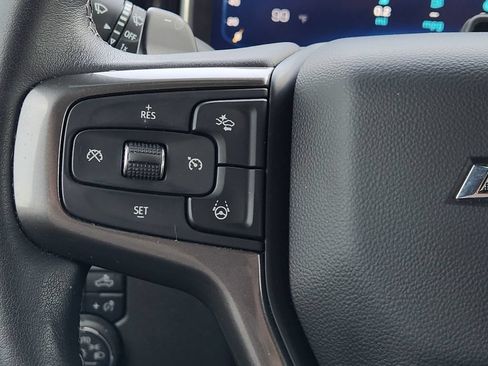 Used 2025 Chevrolet Silverado 1500 High Country w/ High Country Premium Package AWD/4WD image 27