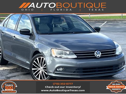 Used 2015 Volkswagen Jetta Sport FWD image 1