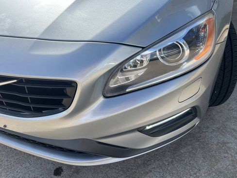 Used 2018 Volvo S60 T5 Dynamic w/ Vision Package FWD image 32