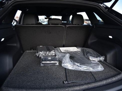 New 2026 Volkswagen Atlas Cross Sport SE image 25