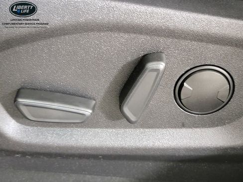 Used 2022 Ford Edge SEL w/ Convenience Package image 14